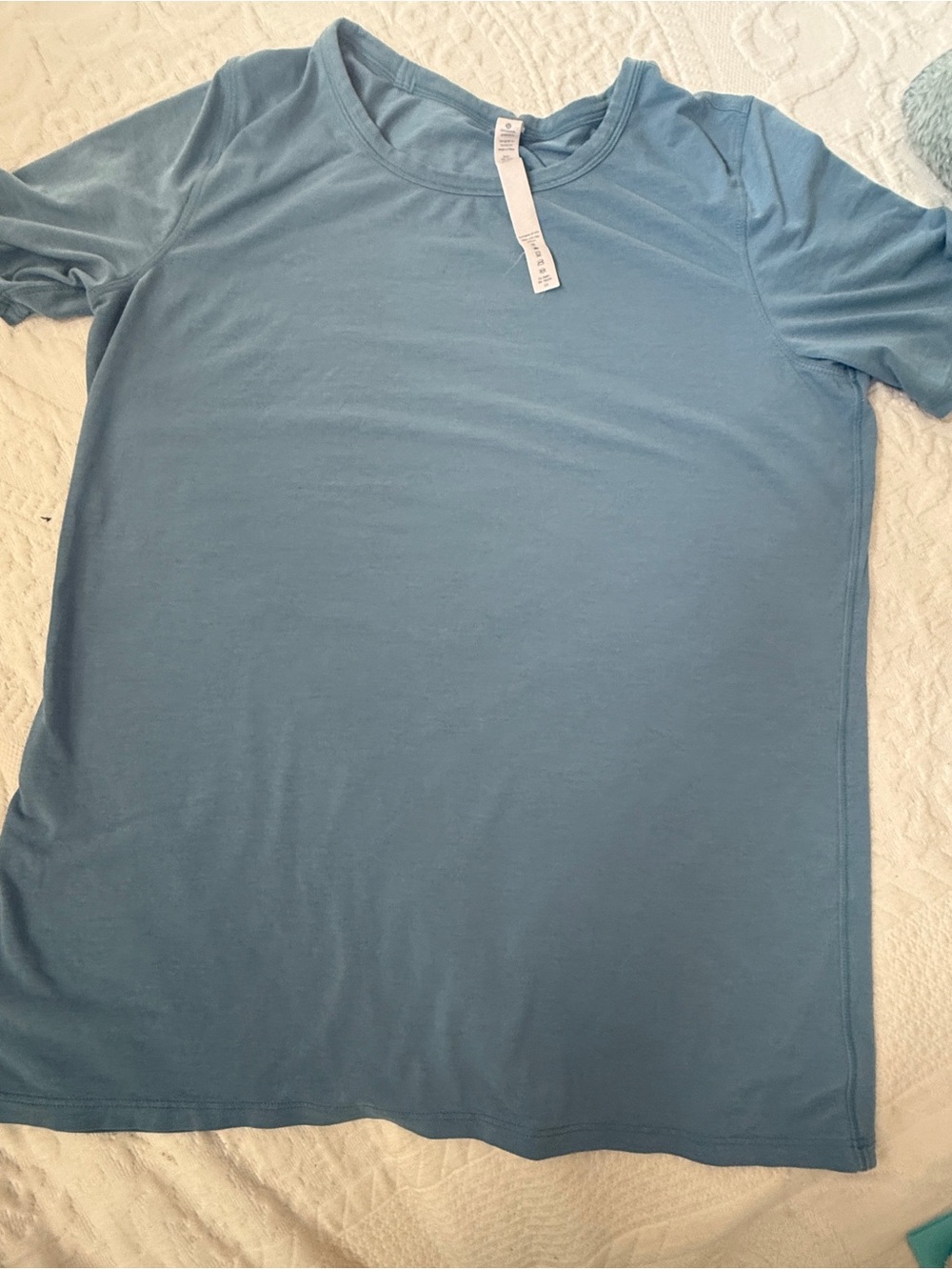 lululemon athletica Wonen’s  Short Sleeve Crew in Light Blue